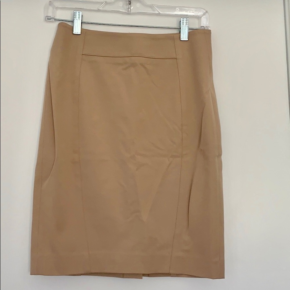 ⭐️3/$30 - Beige pencil skirt